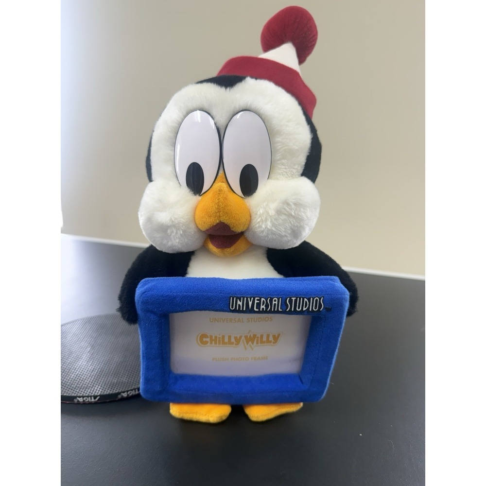 Chilly Willy Vintage 1999 Penguin 10" Plush Universal Studios Photo Frame